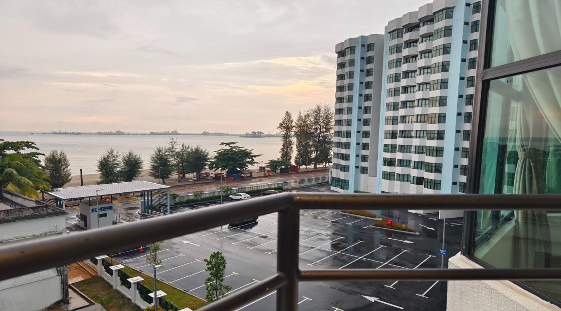 Mutiara Melaka Beach Resort By Glex Tangga Batu Exterior photo