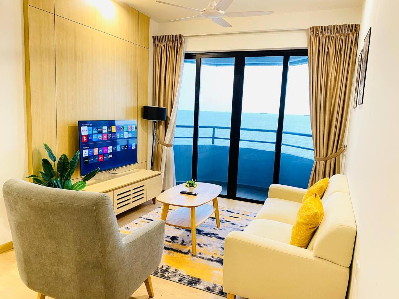 Mutiara Melaka Beach Resort By Glex Tangga Batu Exterior photo