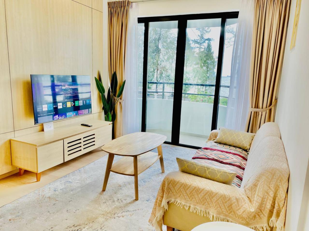 Mutiara Melaka Beach Resort By Glex Tangga Batu Exterior photo